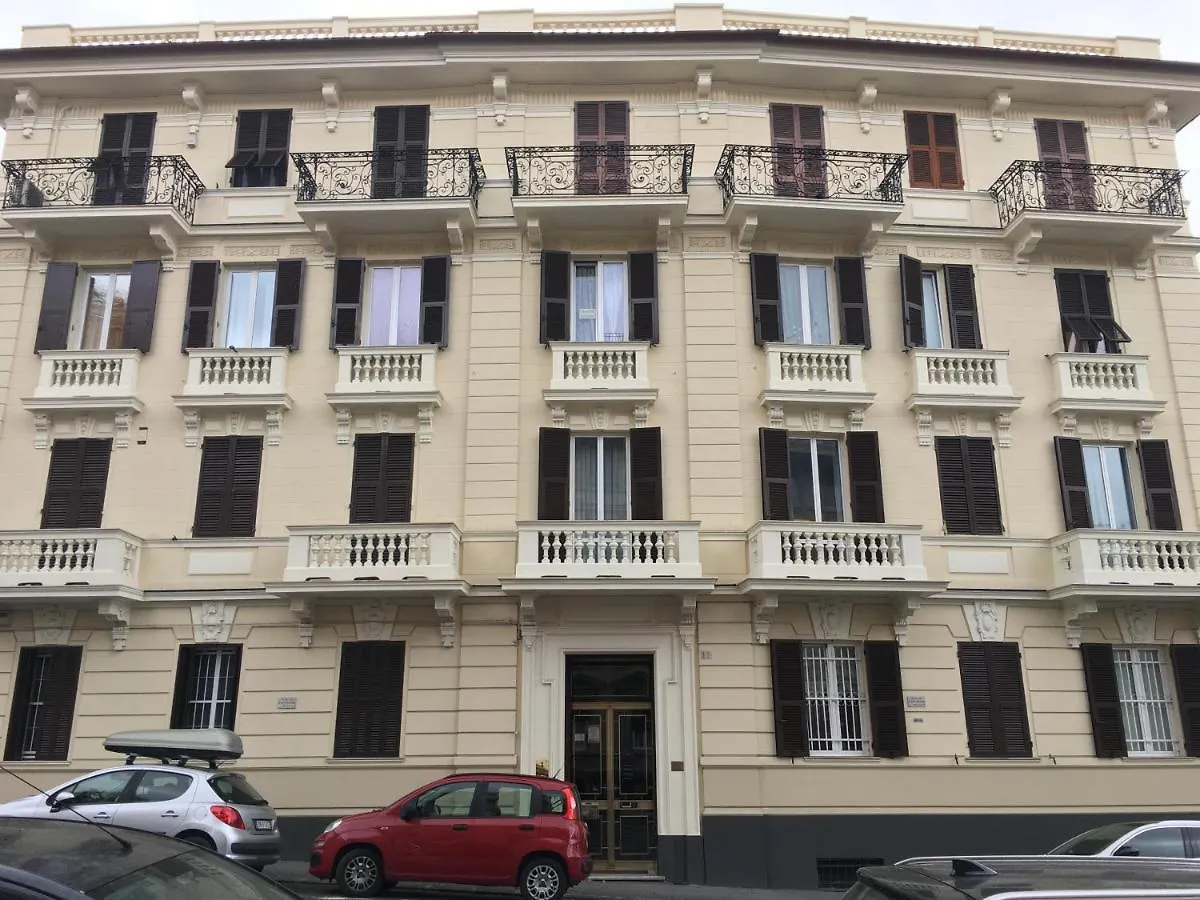La Casa Di Sara Apartment Genoa