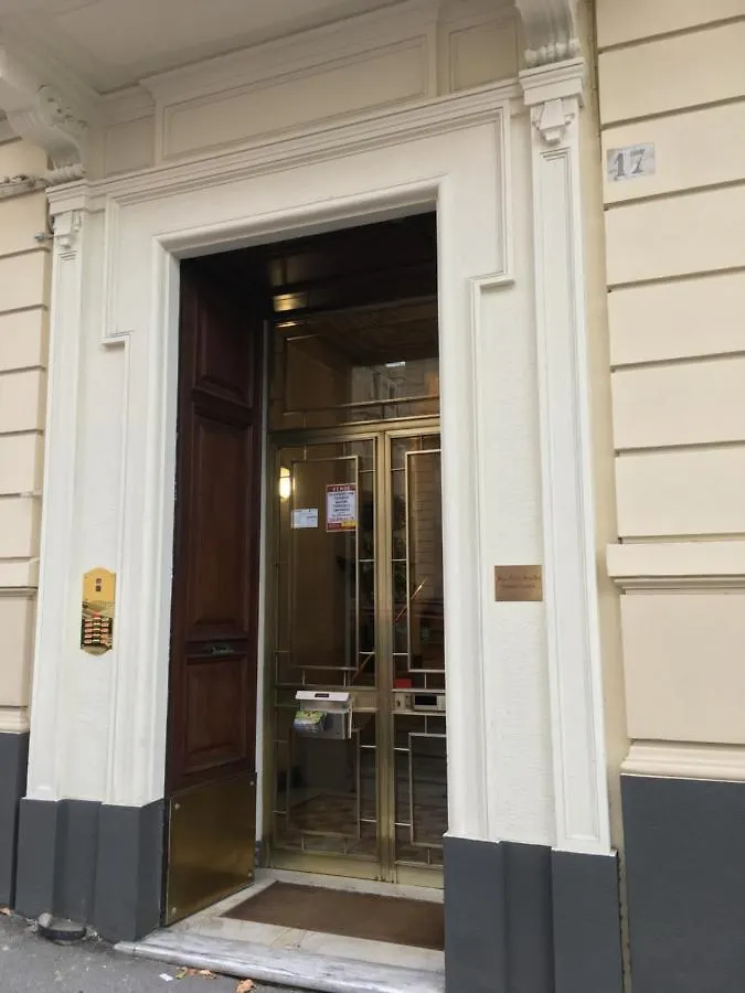 La Casa Di Sara Apartment Genoa